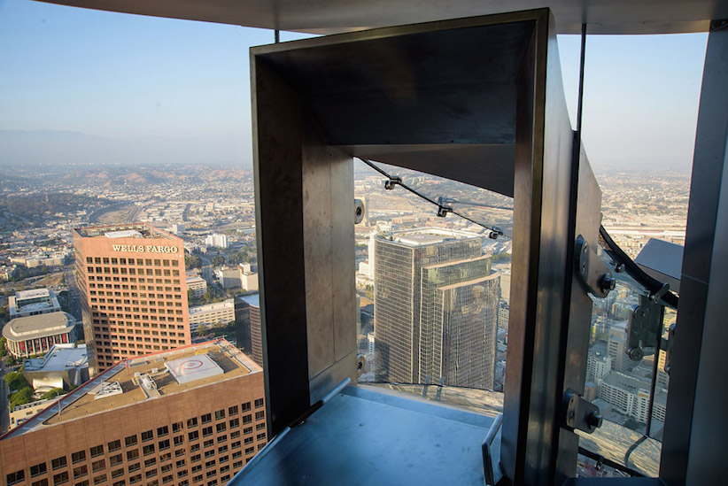 Skyslide_LA_dezeen_936_2