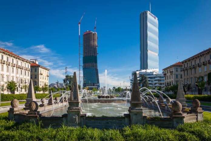 milano-piazza-giulio-cesare-foto-di-alberto-fanelli