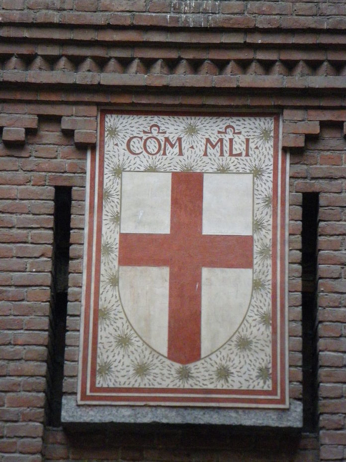 bandiera milano sul castello sforzesco