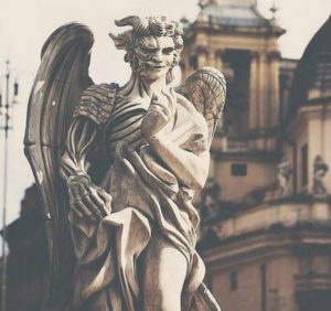 Perché fu costruito il Duomo? Più che Dio c’entra il diavolo!