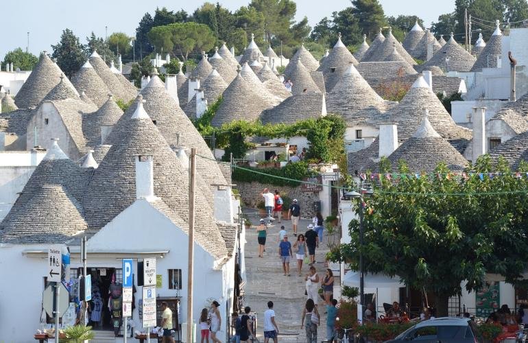 trulli-alberobello