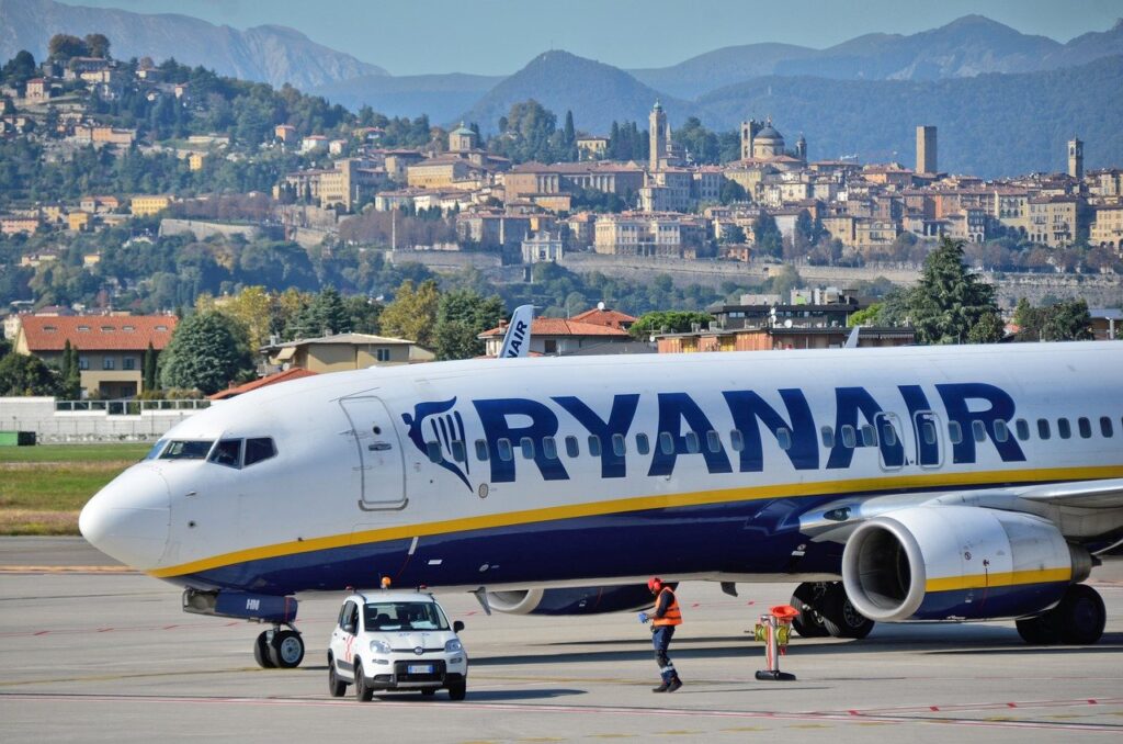 Come ARRIVARE a Milano dall'AEROPORTO di ORIO al SERIO 