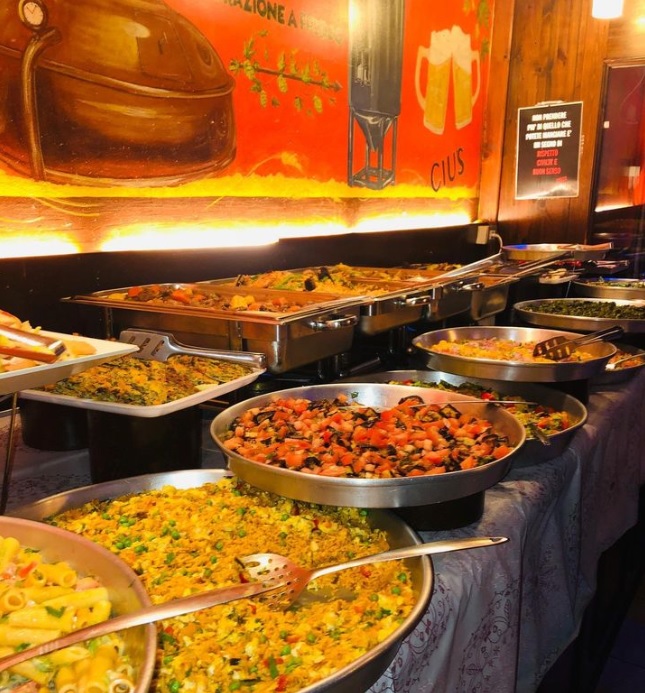Apericena Lowcost I Locali Dove Si Mangia E Si Beve A Basso Prezzo 