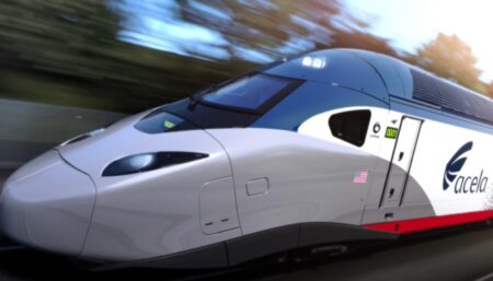 Primo viaggio per il treno più veloce d’America