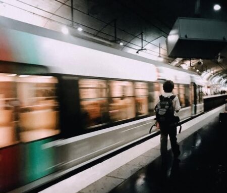 L’orario «part-time» dei treni suburbani milanesi (rispetto a quelli all’estero)